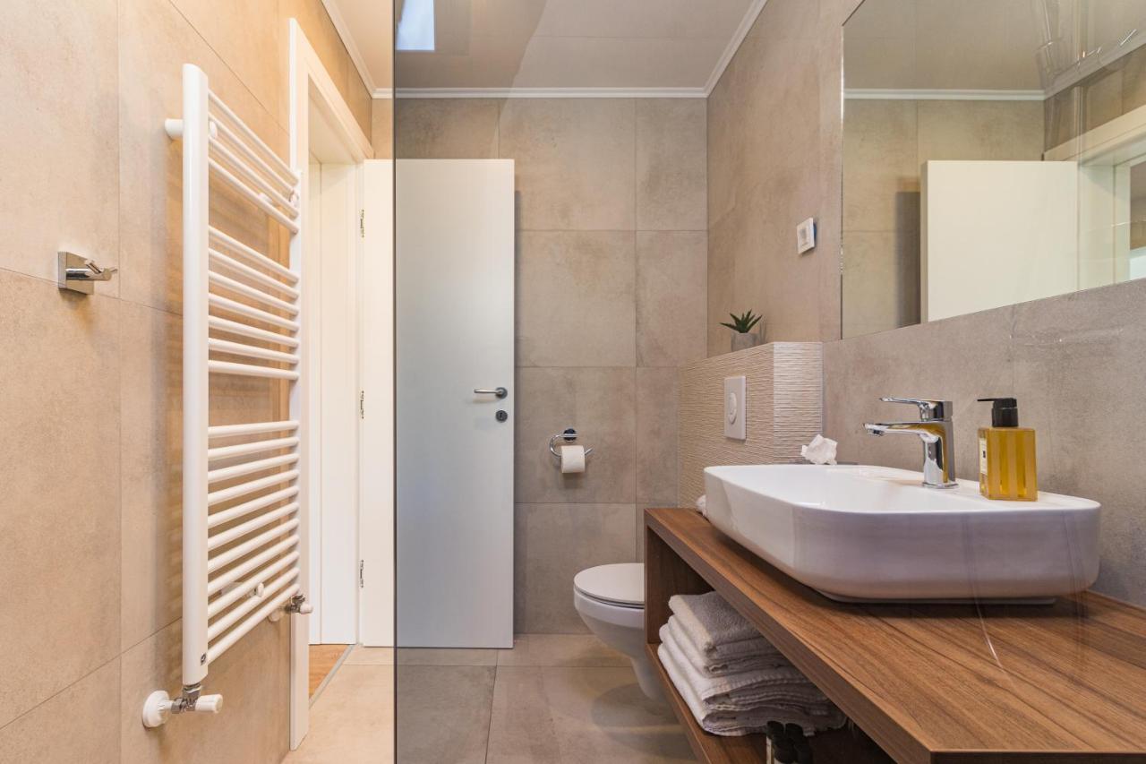 Casa Rovigno Hotel Bagian luar foto